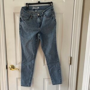 Seven7 Women's Light Blue Skinny Jeans